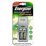 KIT CARICABATTERIE COMPATTO RAPIDO ENERGIZER STILO E MINISTILO + 2 BATTERIE AASTILO 2000mAh